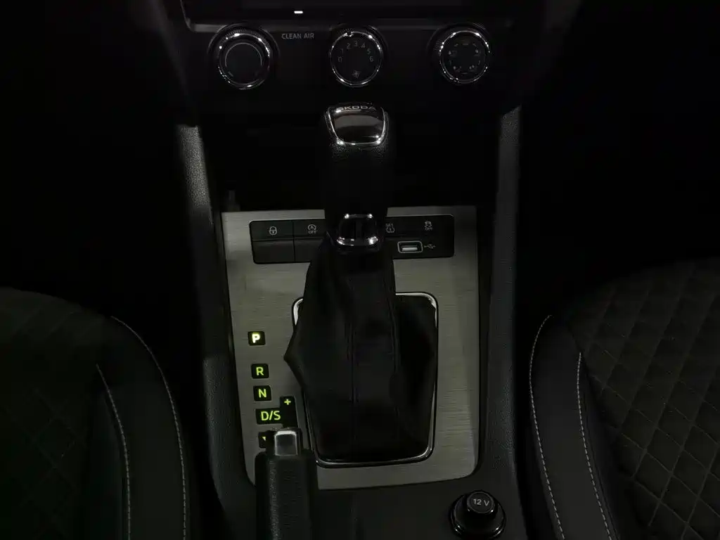 Skoda Octavia — миниатюра 13
