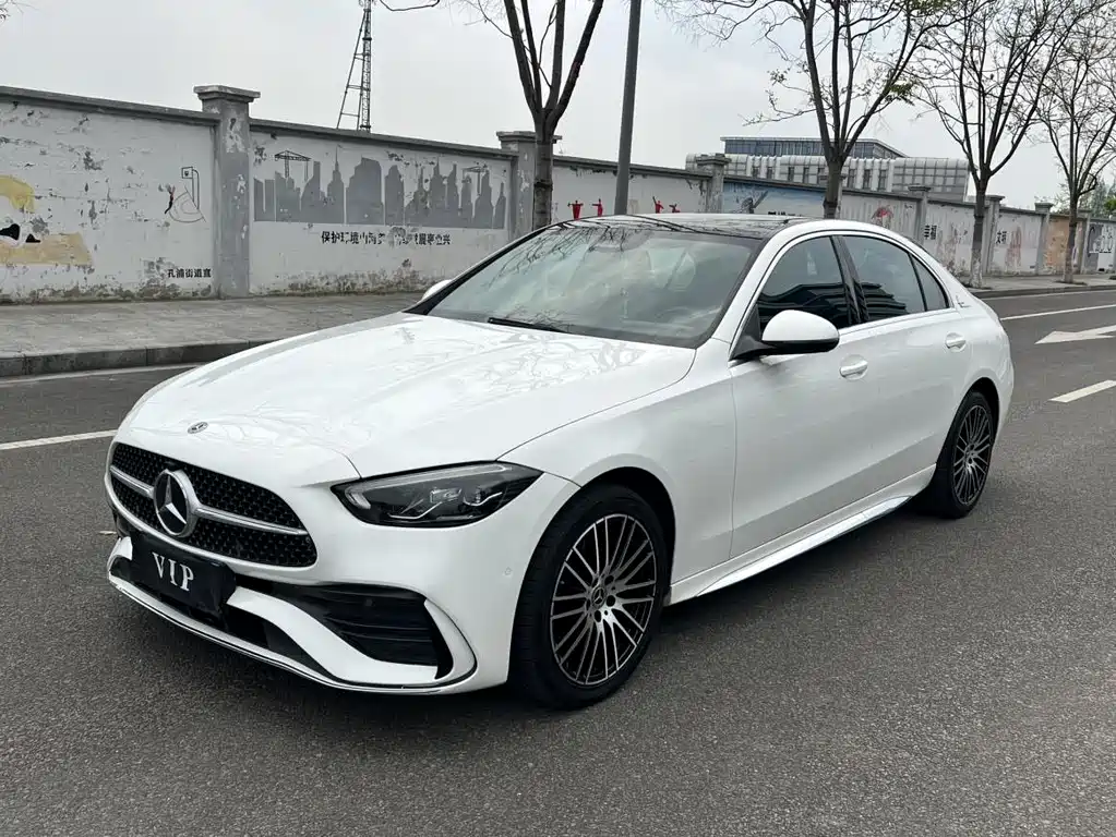 Mercedes-Benz C-Class 2021