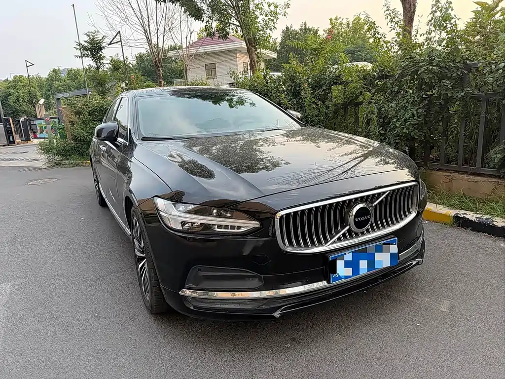 Volvo S90 — миниатюра 3