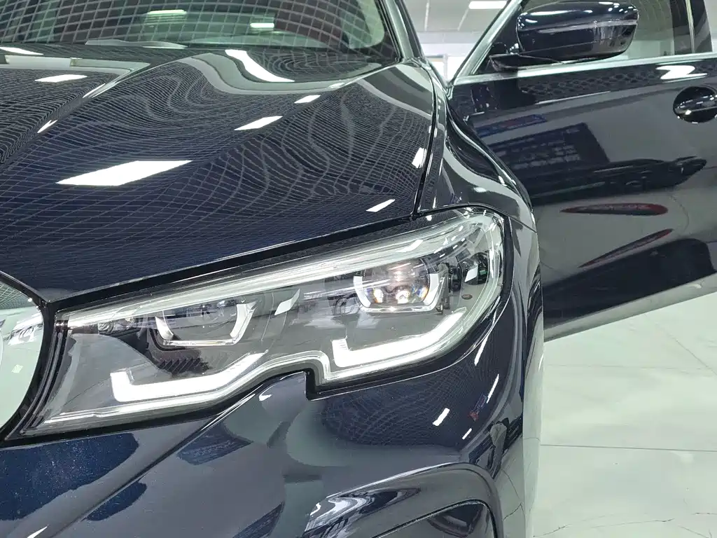 BMW 3 Series — миниатюра 4