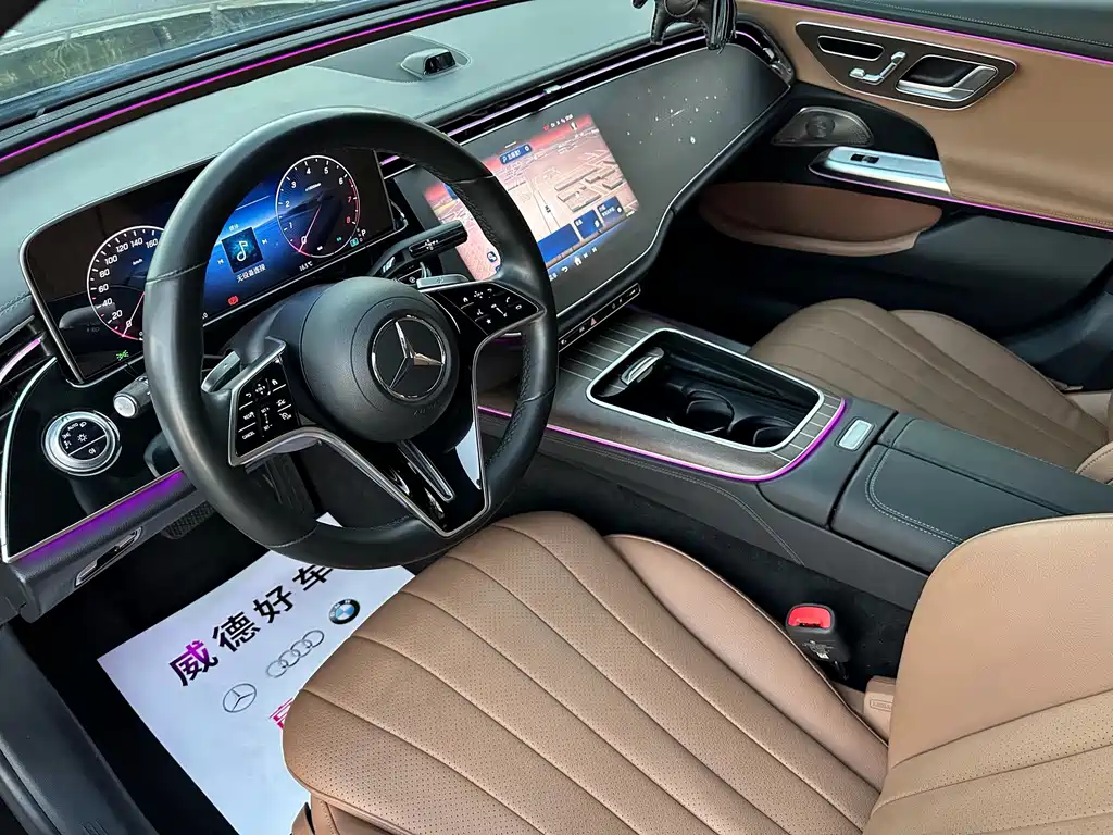 Mercedes-Benz E-Class 2024 — фото 10