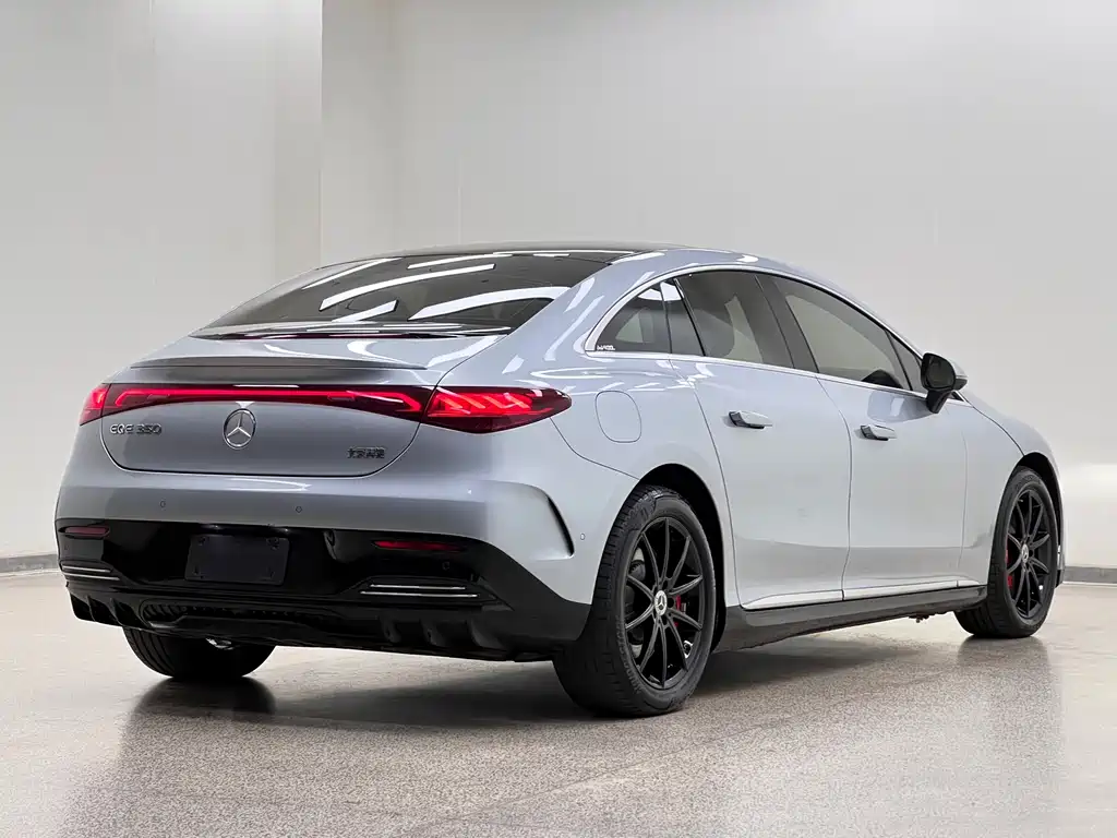 Mercedes-Benz EQE — миниатюра 6