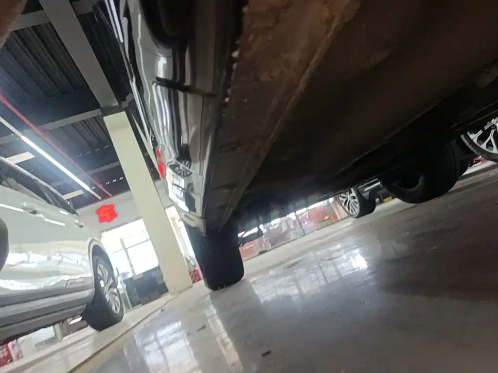 Zotye Zotye SR7 — миниатюра 21