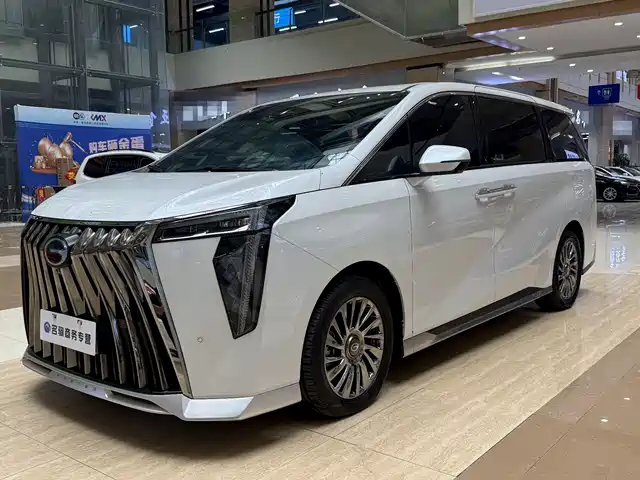 GAC TRUMPCHI M8 2023