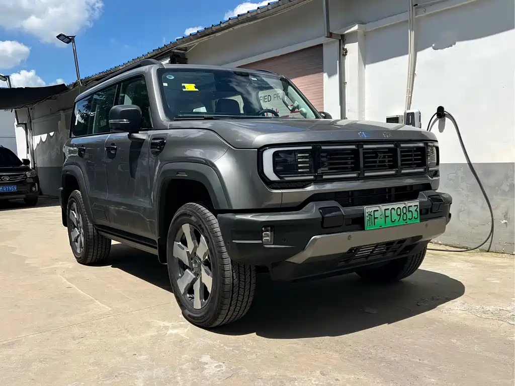 Beijing Off-Road Beijing Off-Road BJ40 Extended Range — миниатюра 3