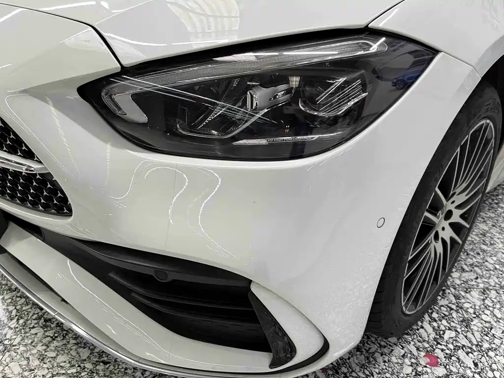 Mercedes-Benz C-Class — миниатюра 4