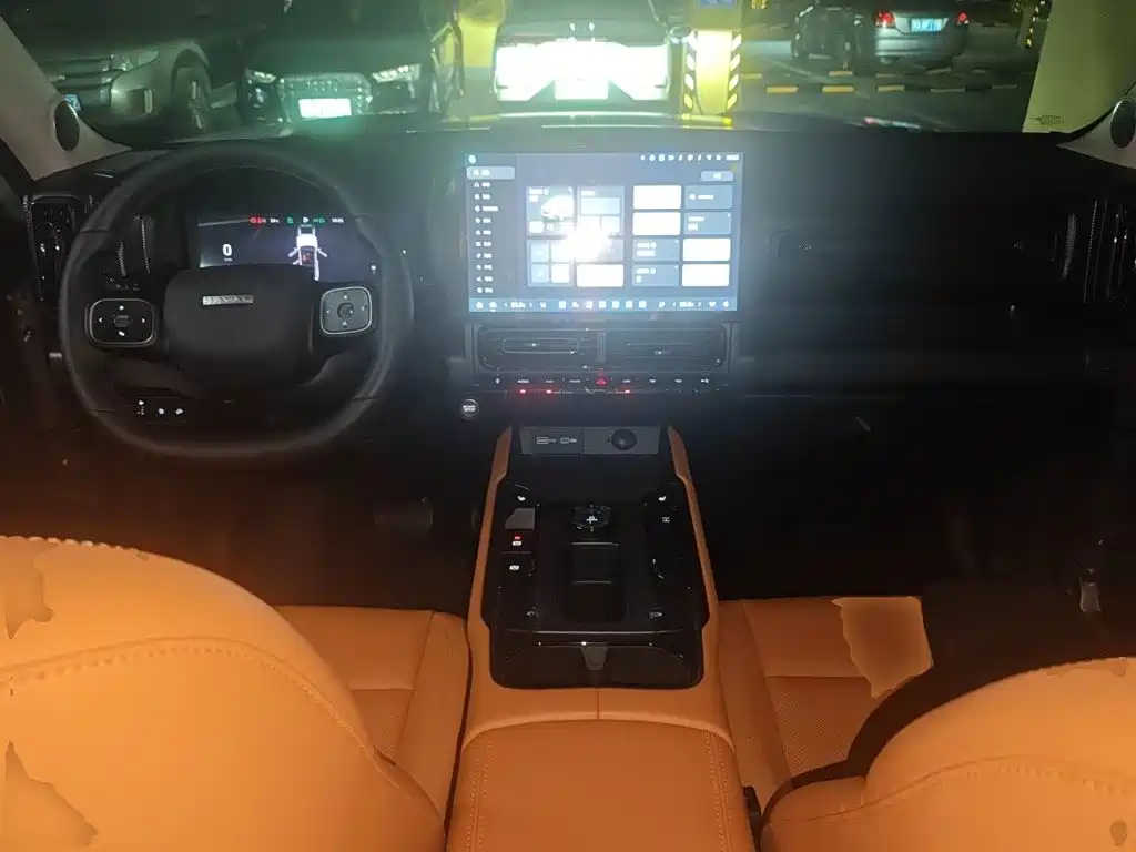 Haval Menglong New Energy — миниатюра 10