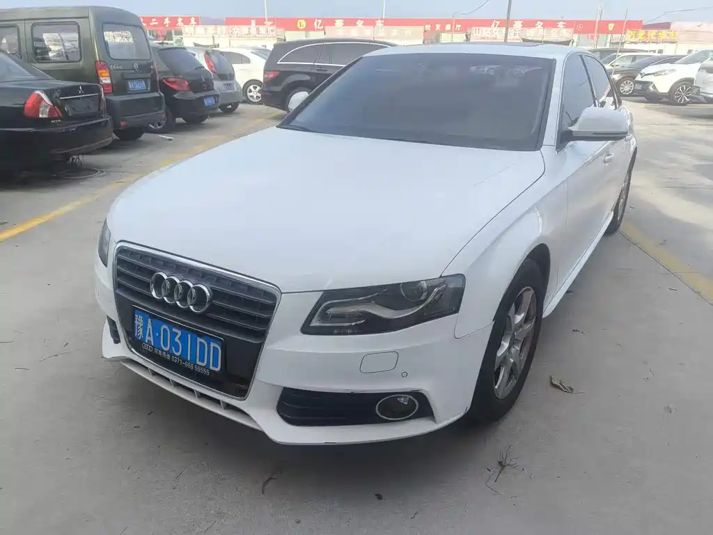 Audi A4L 2010 2.0 TFSI