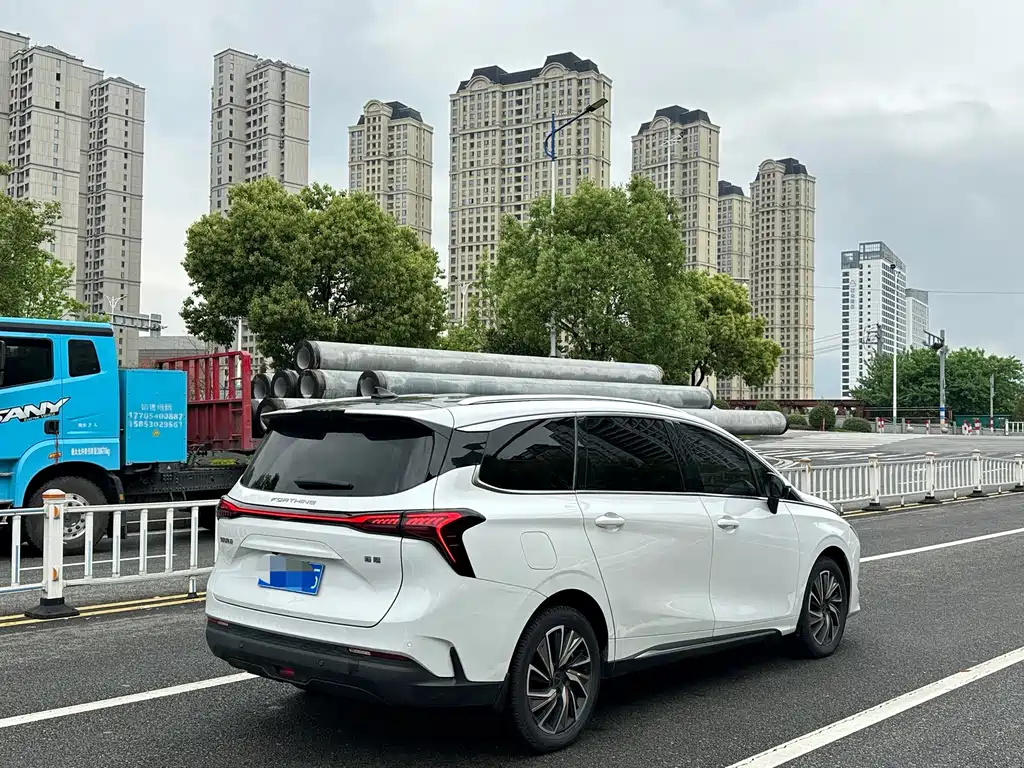 Fengxing Fengxing Yacht — миниатюра 18