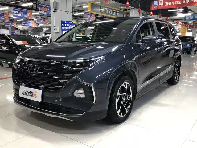 HYUNDAI KUSTU