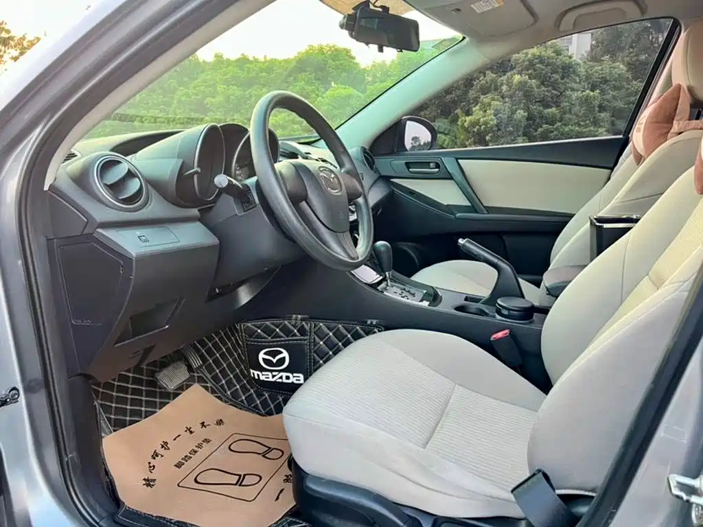Mazda 3 Xingcheng — миниатюра 8