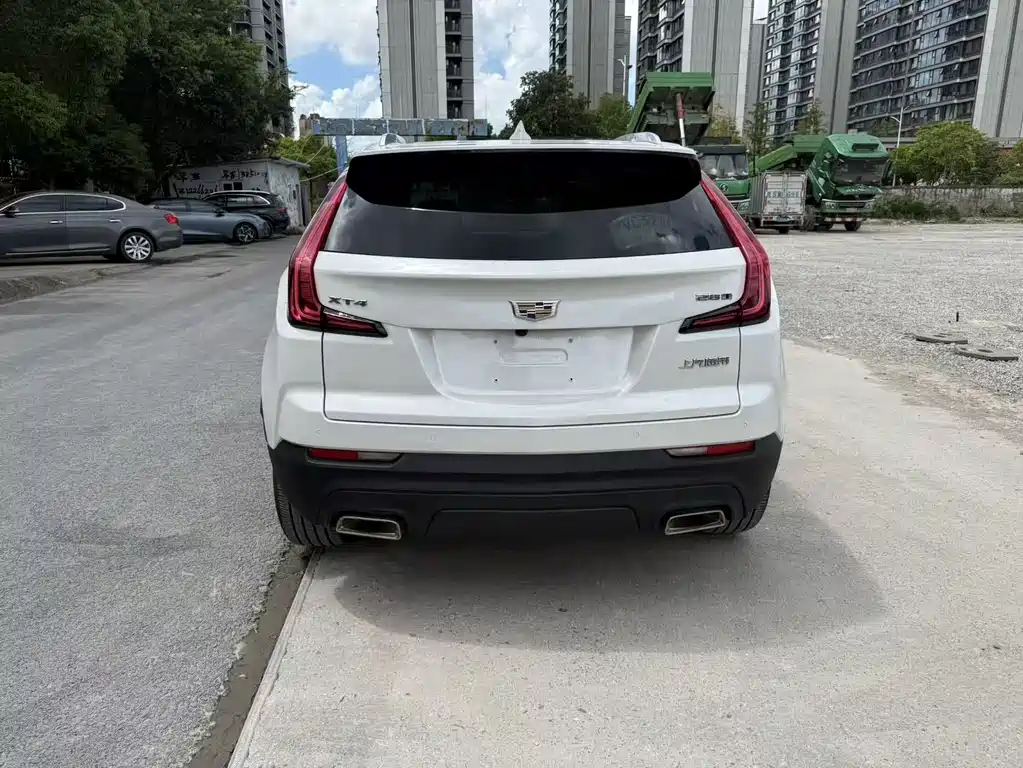 Cadillac XT4 — миниатюра 10