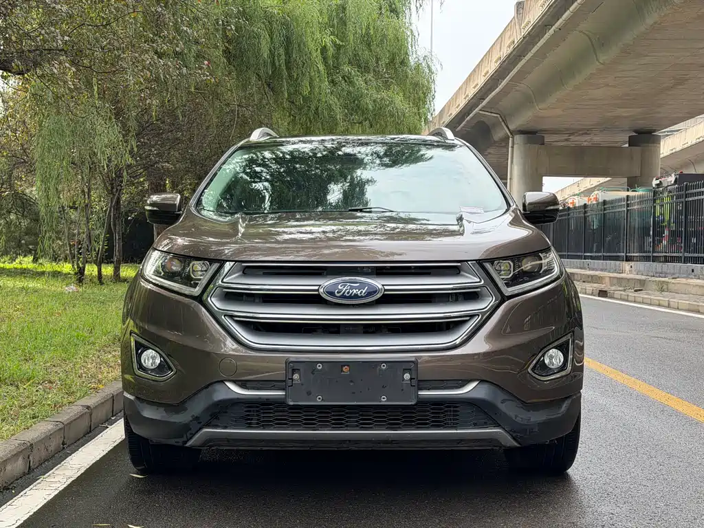 Ford Edge — миниатюра 2