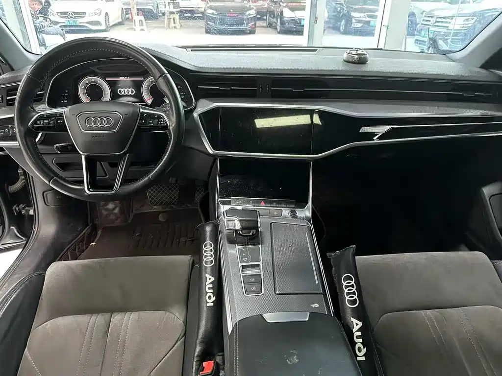 Audi A6L — миниатюра 6