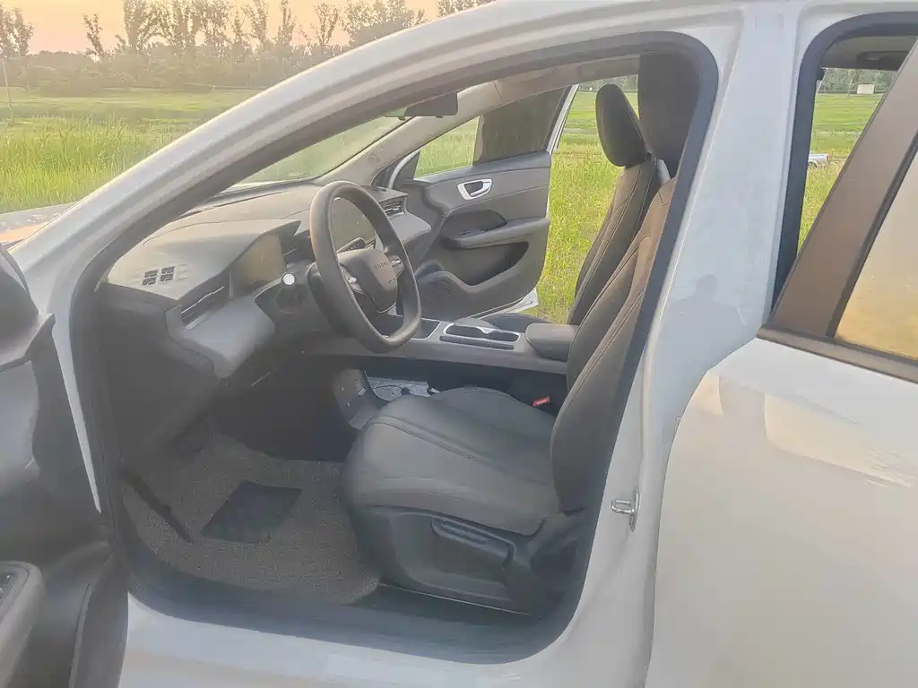 Roewe D6 — миниатюра 23