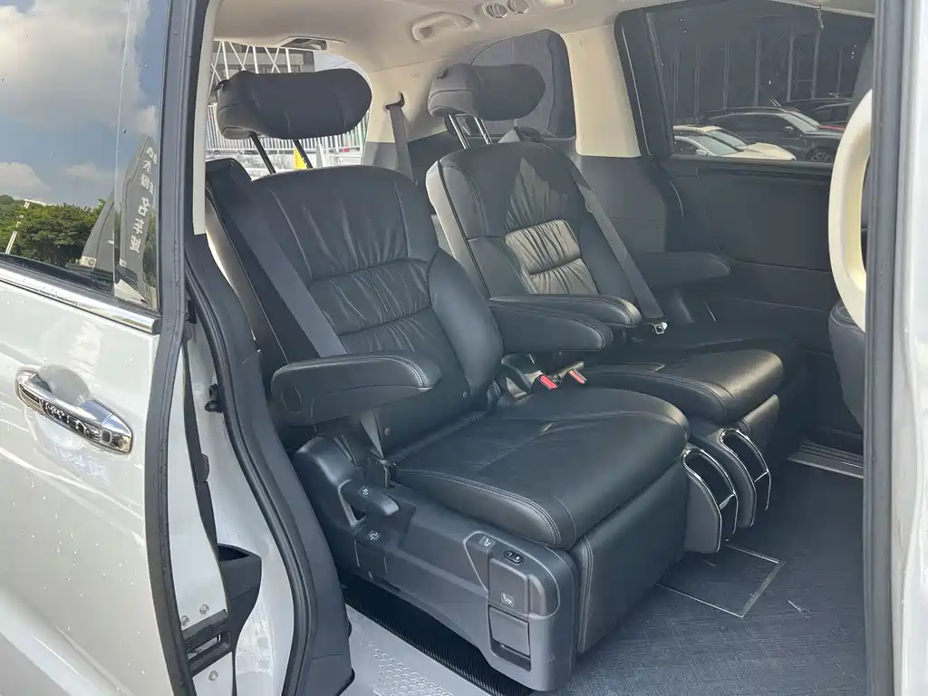 Honda Odyssey — миниатюра 19