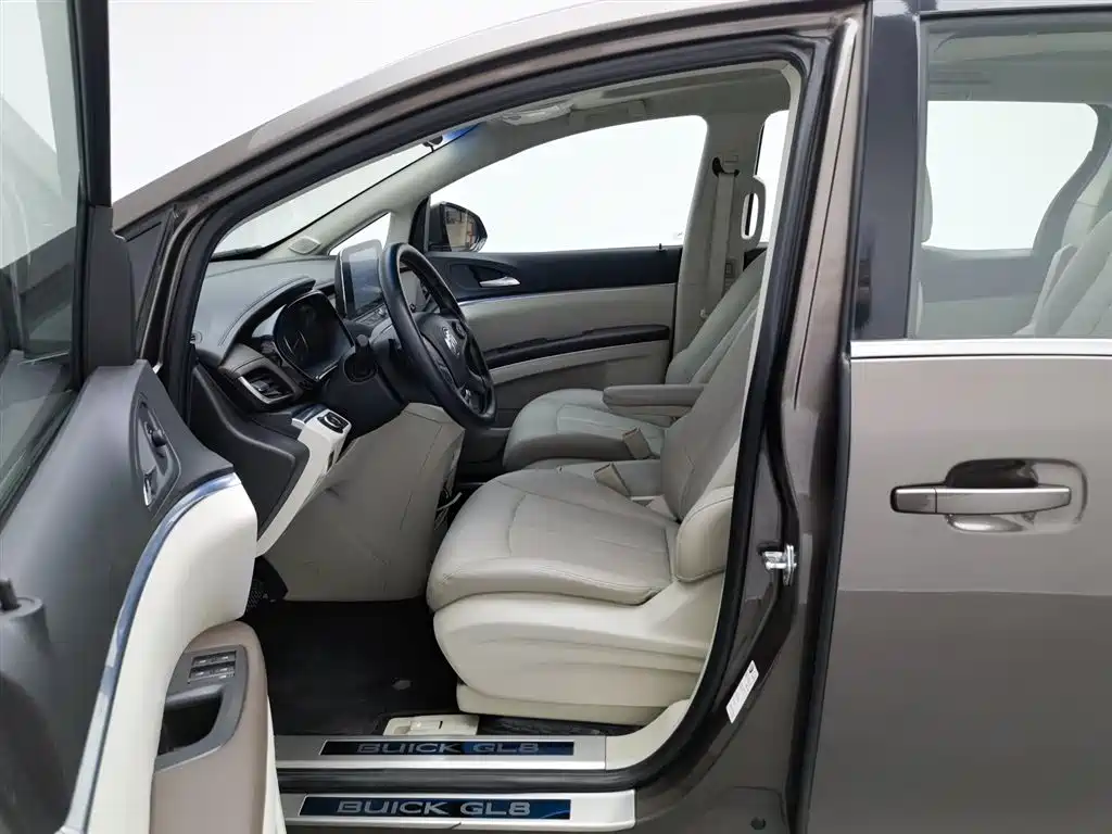 Buick GL8 2023 Comfort