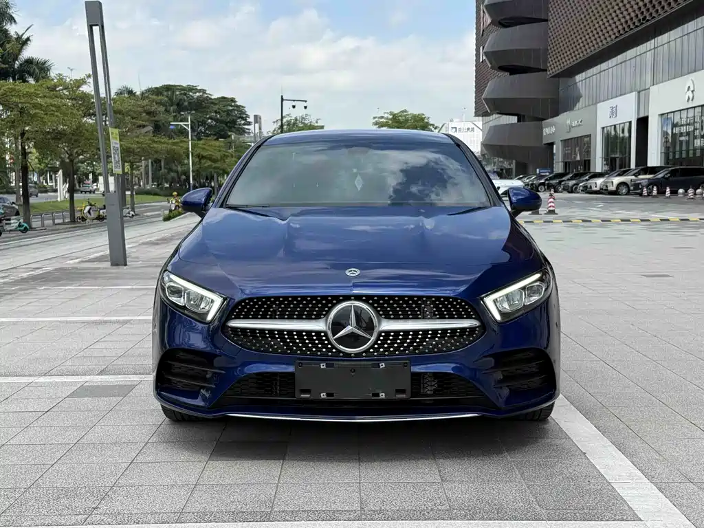Mercedes-Benz A-Class A 2022 A 200 L Sport Fashion
