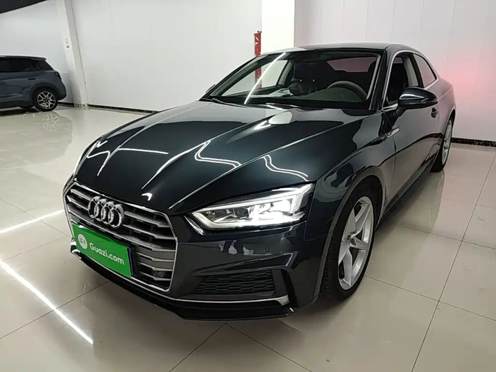 Audi A5 (Import)