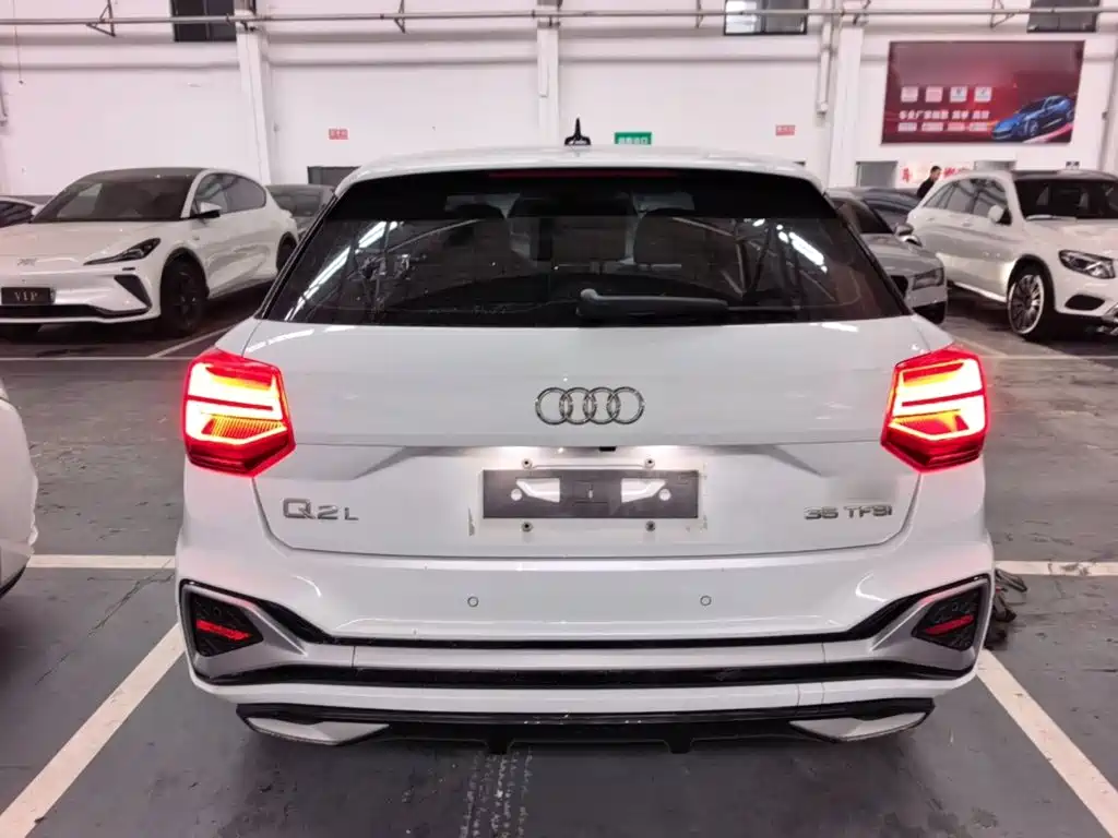 Audi Q2L — миниатюра 6