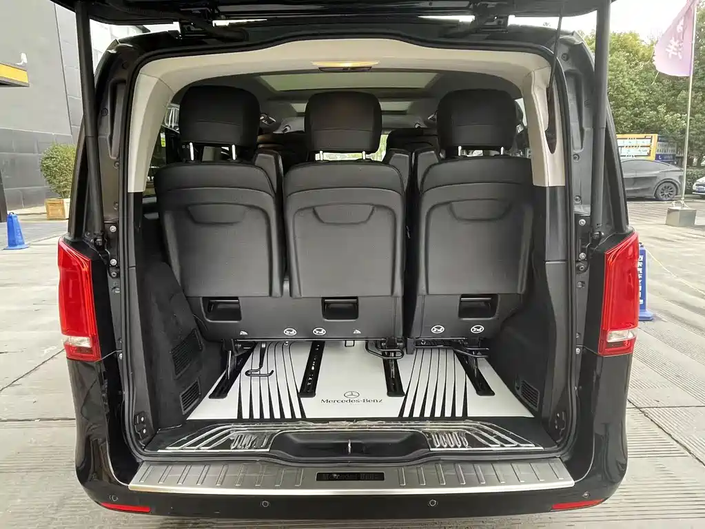 MERCEDES-BENZ V CLASS