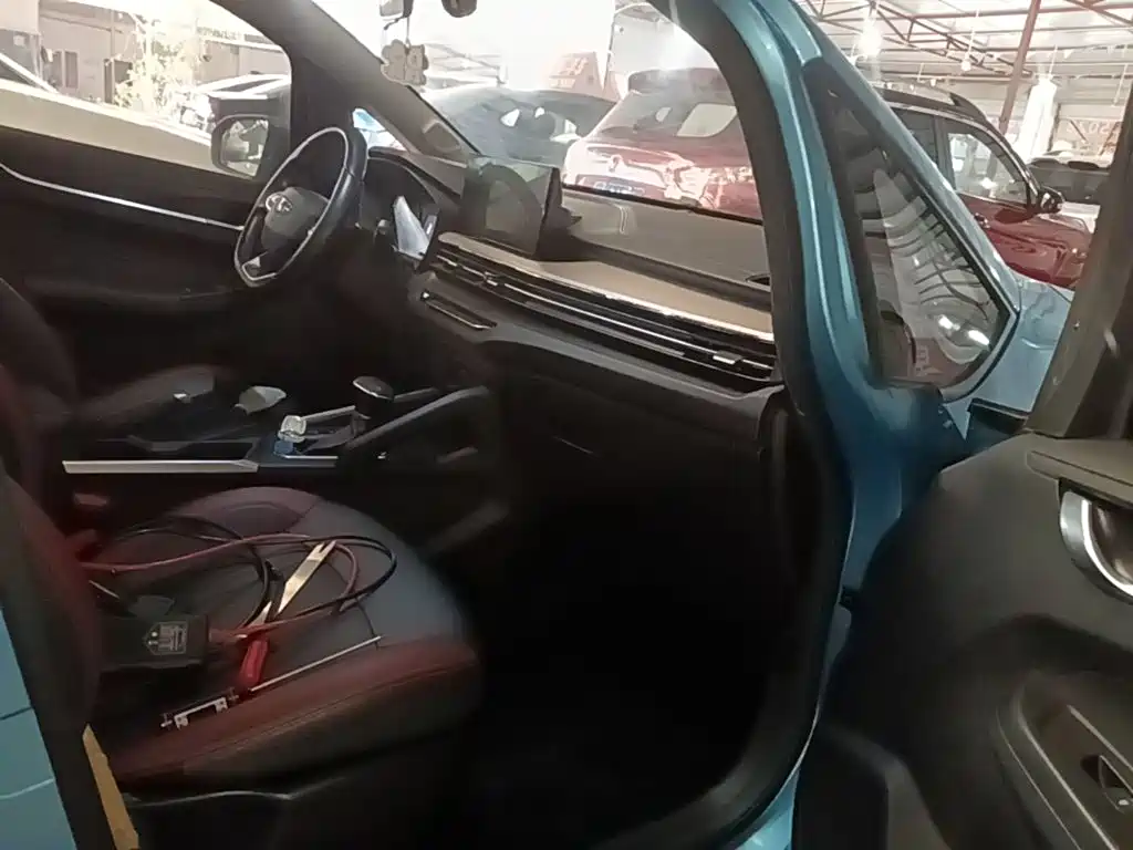 Geely Vision X3 — миниатюра 25