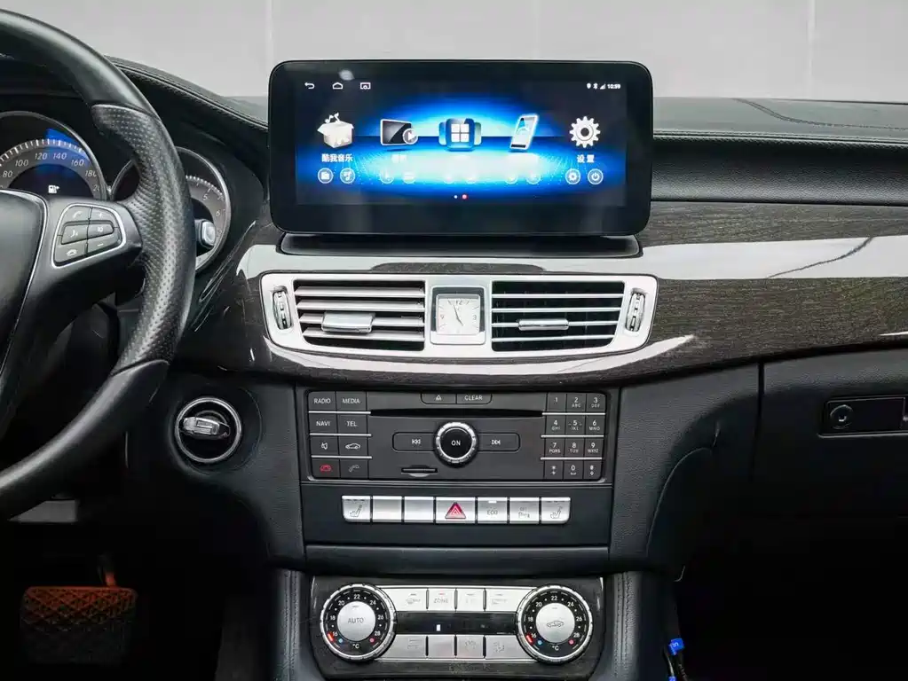 Mercedes-Benz CLS — миниатюра 11