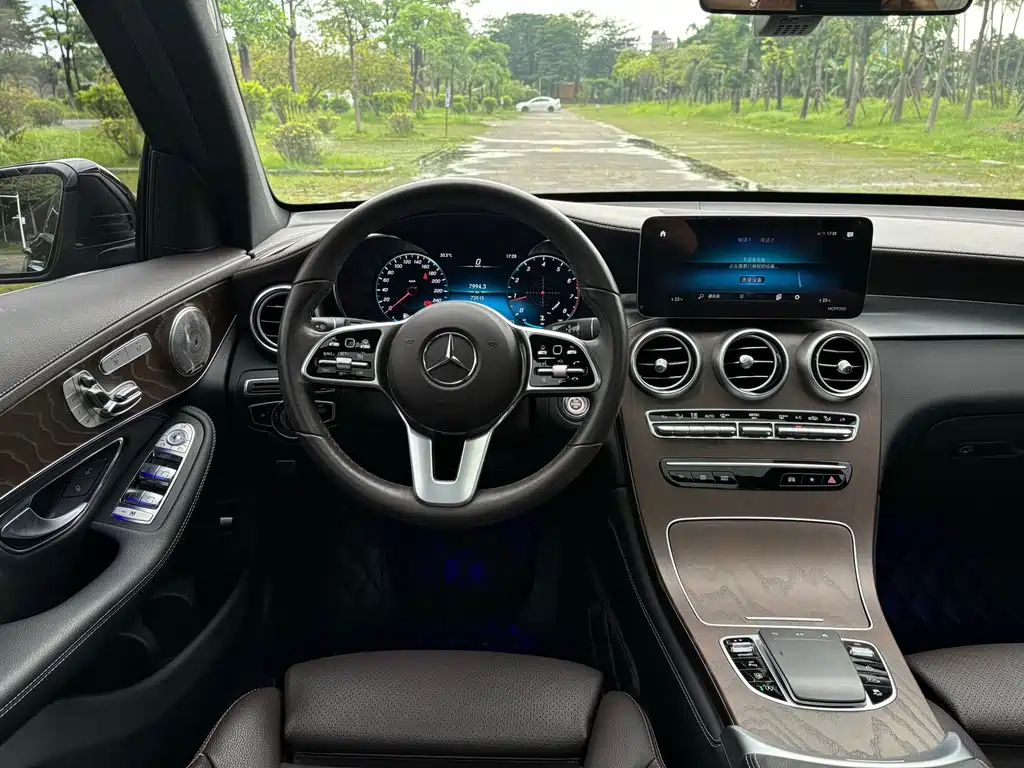Mercedes-Benz GLC 2020 GLC 300 L 4MATIC