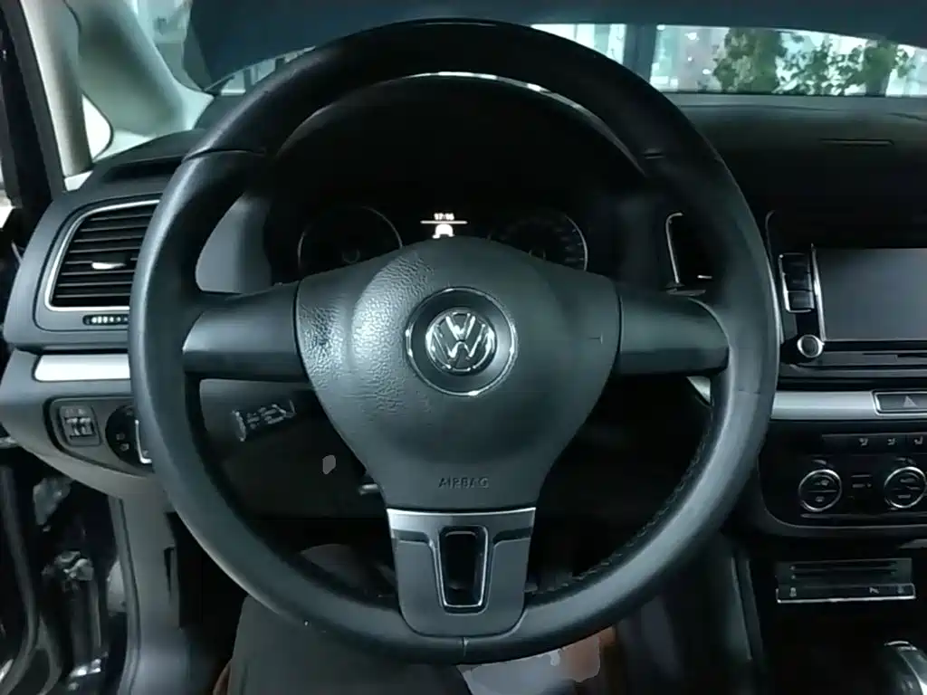 Volkswagen Sharan — миниатюра 11