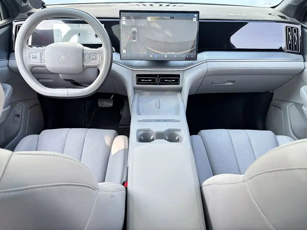 BYD Song Ultra — миниатюра 13