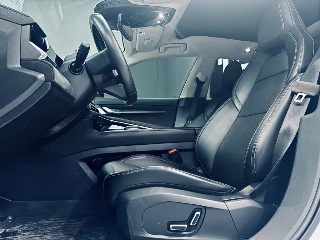 ZEEKR EXTREME KRYPTON 001