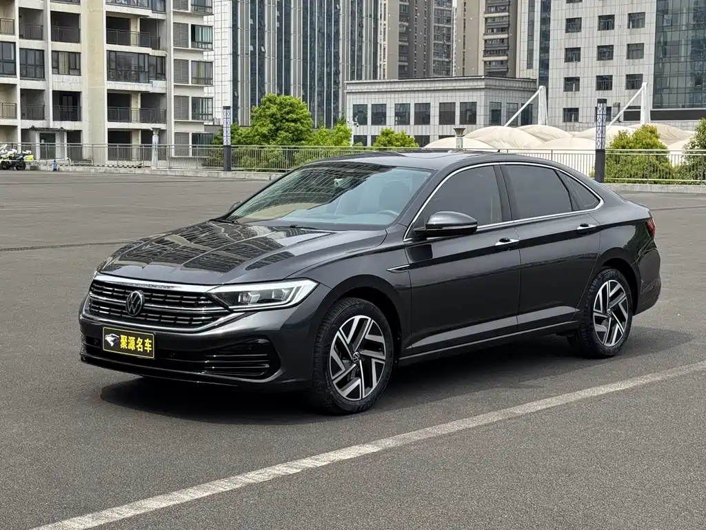 Volkswagen Sagitar 2023