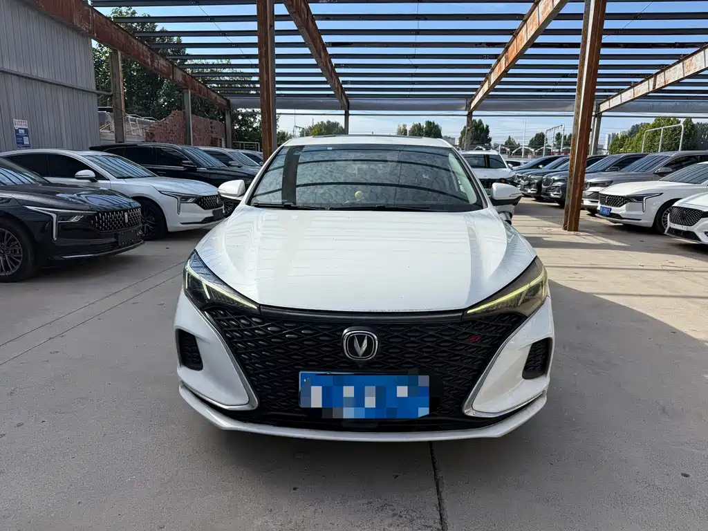 Changan Eado — миниатюра 2