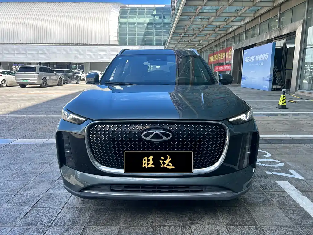 Chery 8 PLUS 2025 290TGDI DCT Luxury