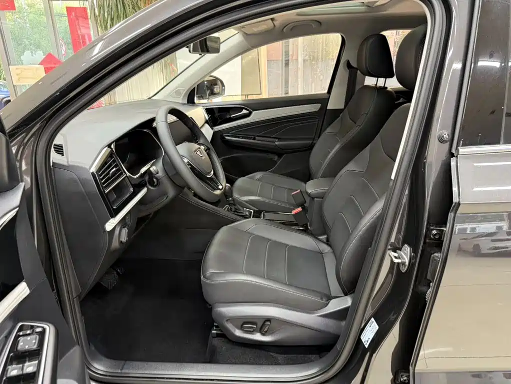 Jetta VS5 - фото 16