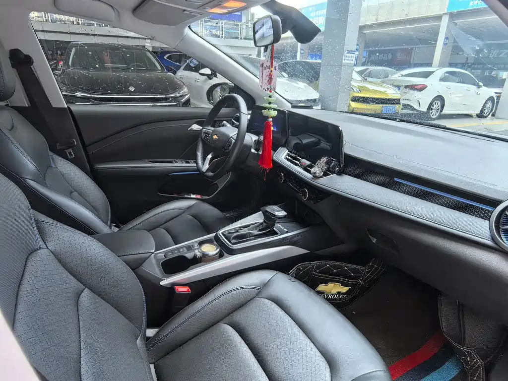 Chevrolet Monza — миниатюра 8