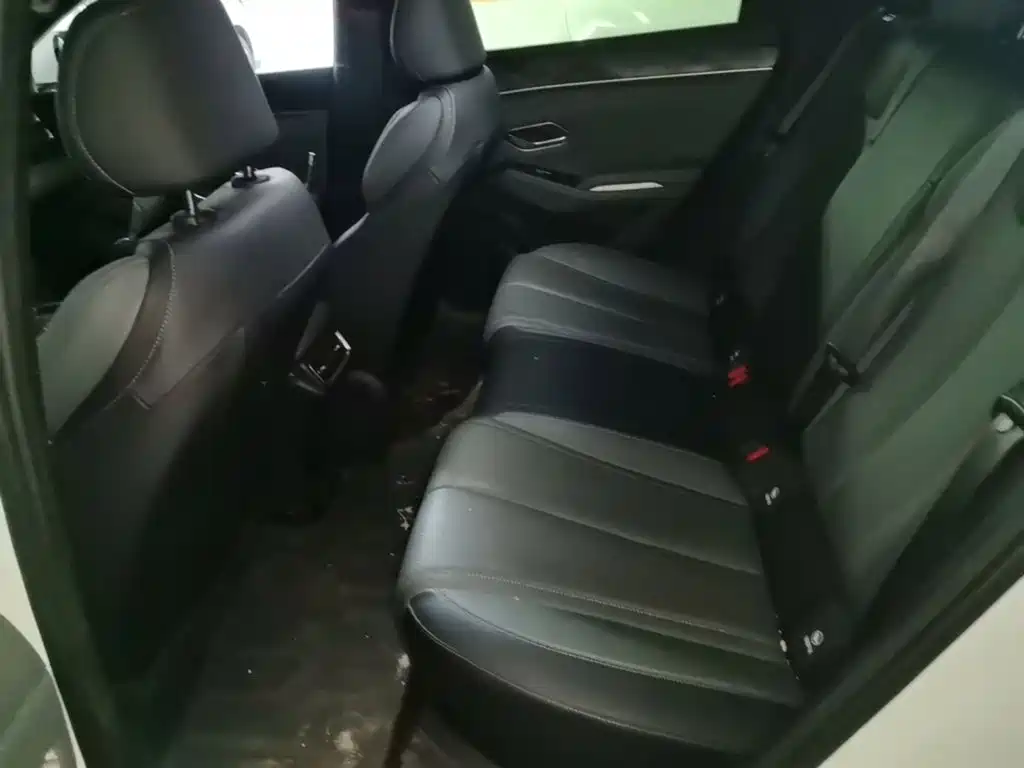 BYD Qin L — миниатюра 17