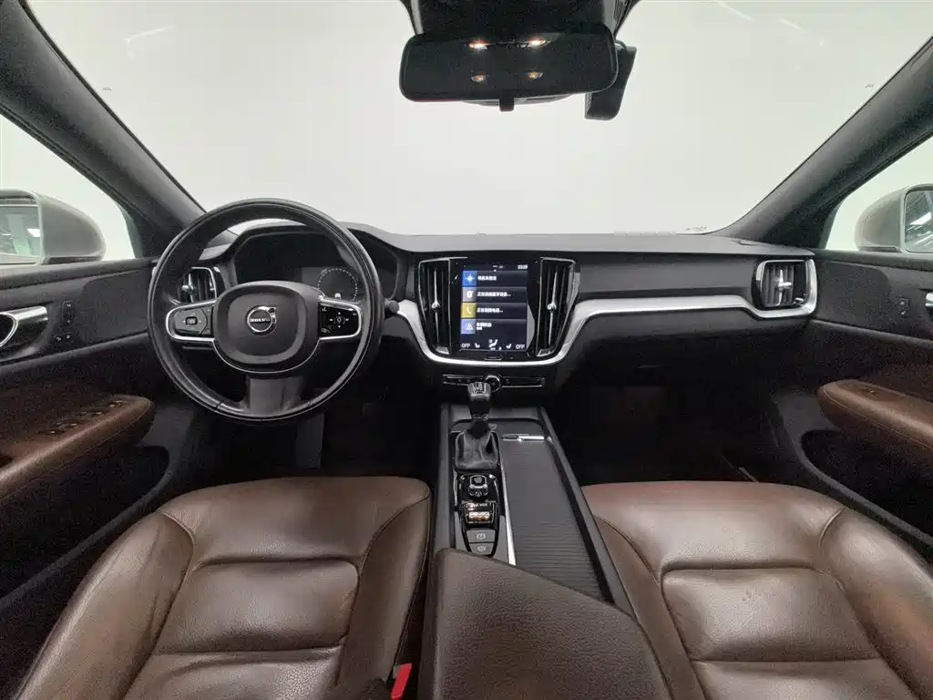 Volvo S60 2021 T4 Luxury