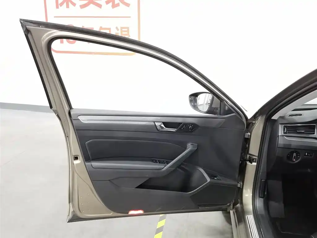 Volkswagen Passat 2017 330TSI DSG