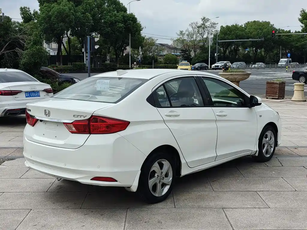 Honda City — миниатюра 4