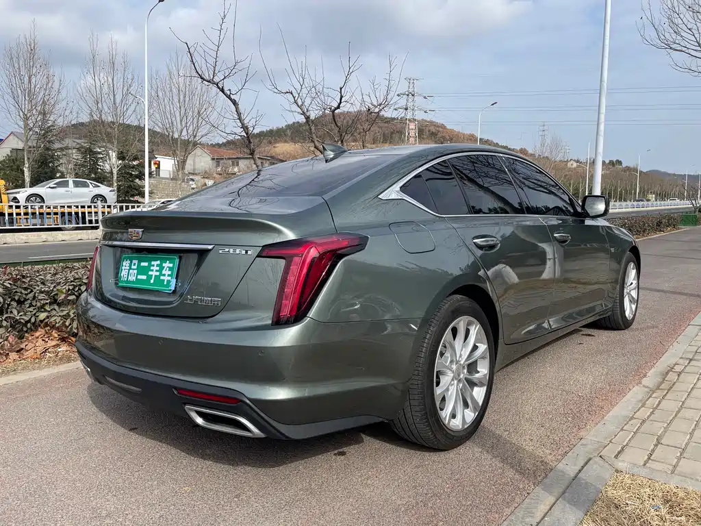 CADILLAC CT5