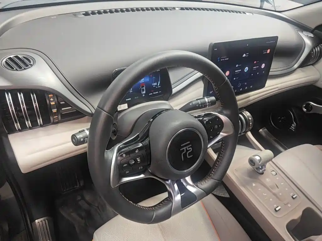 BYD Yuan Plus — миниатюра 10