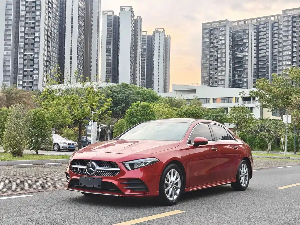 Mercedes-Benz A-Class A 2019 A 200 L Sport