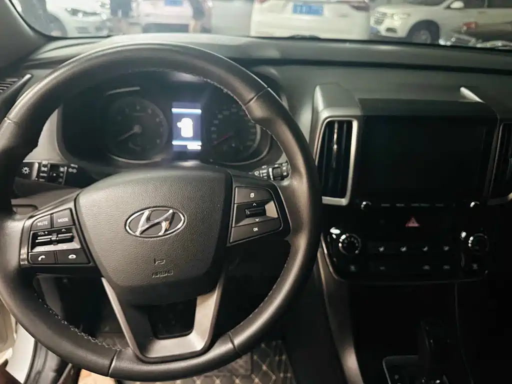 Hyundai BAIC Hyundai ix35 ix35 2018 2.0L AT Enjoy