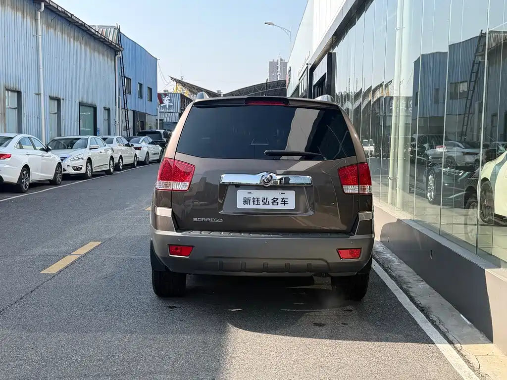 Kia Borrego 2015 3.8L Luxury IV