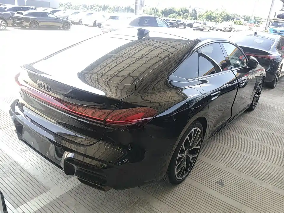 Audi A5L Sportback — миниатюра 2