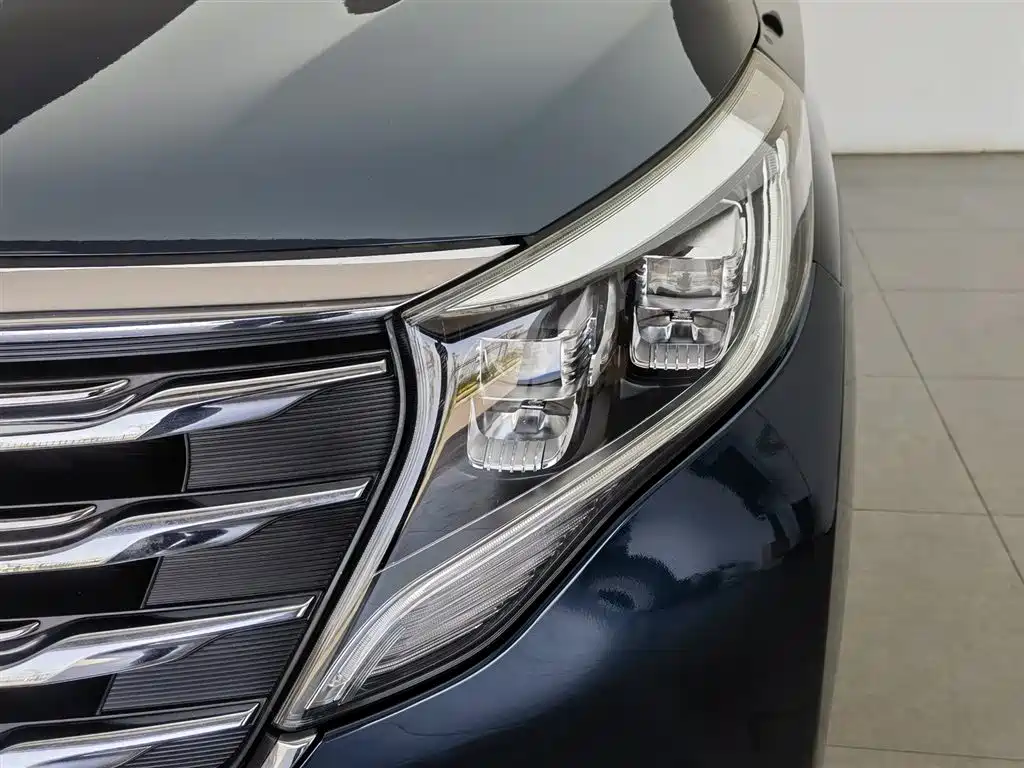 GAC M8 2018 320T Luxury