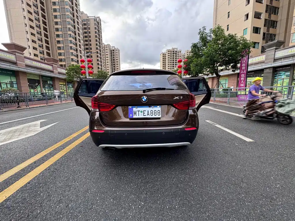 BMW X1 (Import) sDrive18i Luxury Type, фото 13