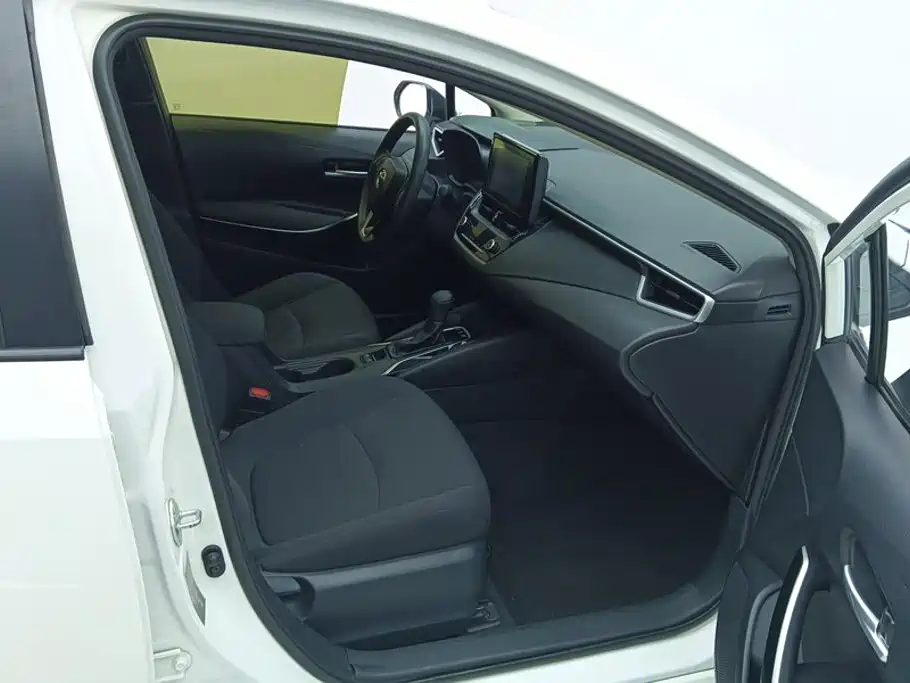 Toyota Corolla — миниатюра 8