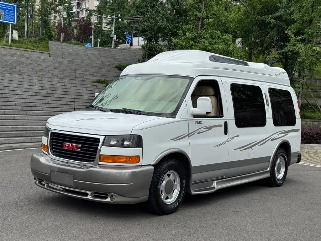 GMC Savana 2005 5.3L AT